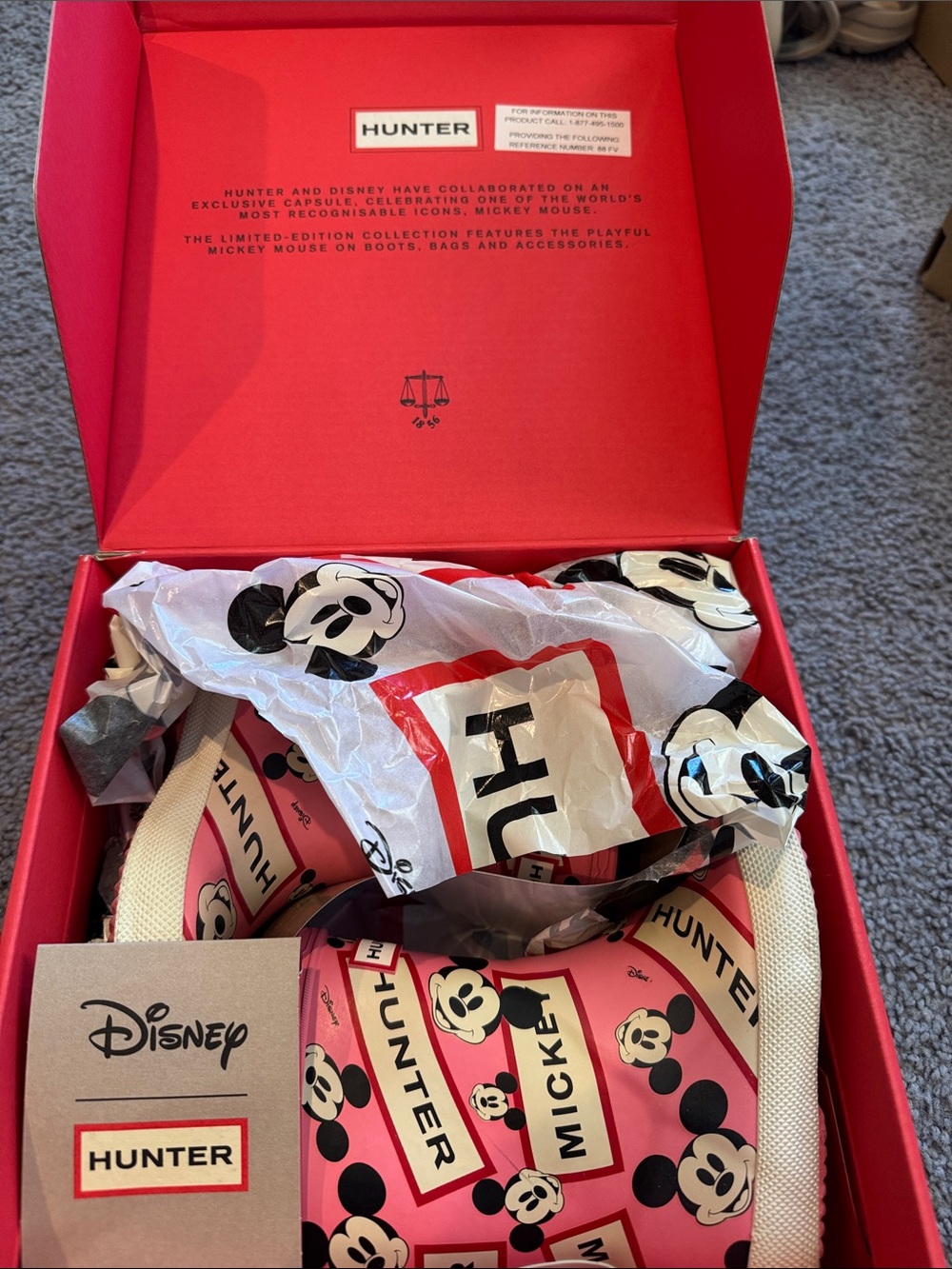 Hunter x Disney Pink Mickey Mouse Rain Boots - Size 6B / 7G - Picture 5 of 5
